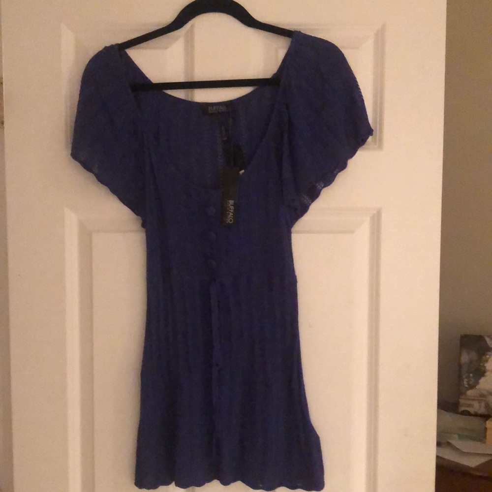 NWT - BUFFALO Brand top
